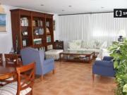 Acogedor Se alquila piso de 4 habitaciones en Riba roja...