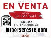 Único terreno frente a campo de golf en Bosques de San...