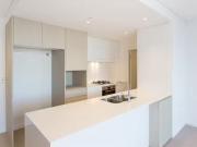 Unique 10505/320 Macarthur Avenue, Hamilton, QLD 4007