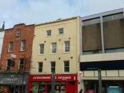 Cozy 106 West Street, Drogheda, Co. Louth is for rent