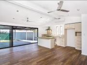 Cozy 11 Newhaven Crescent, Worongary, QLD 4213