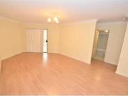 Deal! 12/29 Glenmore Street, NAREMBURN Apartment for...