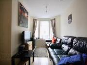 Cozy 123 Melrose Street