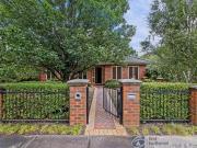 Rental! 1/29 Kemp Avenue, Mount Waverley VIC 3149