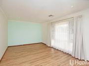 Nice 1/32 Eacott Street, Mandurah, WA 6210