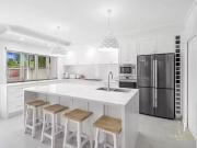 For Rent! 13 15 Cairns Street, Cairns North, QLD 4870