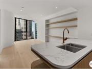 Just in! 1503/63 La Trobe Street, MELBOURNE Apartment...