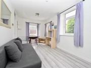 For Rent! 15 Salisbury Court