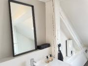 Unique 160 sqm attic flat with terrace in sought after...