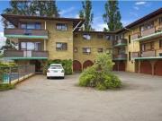 Cozy 16/19 21 Orpington Street, Ashfield Apartment for...