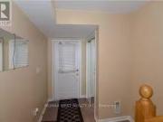 Nice 171 3030 Breakwater Court, Mississauga, ON, L5B 4N5 t.