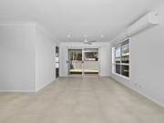 For Rent! 1/8 Guardsman Grove, Lochinvar, NSW 2320