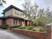 Cozy 1/99 Huntingdale Road, Chadstone VIC 3148