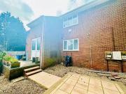 Cozy 1 BA 1 bedroom apartment for rent in Bearwood,...