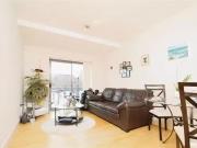 Rental! 1 BA 1 bedroom Flat to rent, Church Road, Egham,...