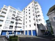 Just in! 1 BA 1 bedroom Flat to rent, Mariners Court,...