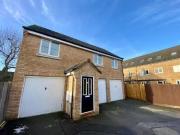 Cheap 1 BA 2 bedroom coach house for rent in Heron...