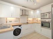 Cozy 1 BA 2 bedroom flat for rent in Great Northern...