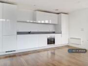 Deal! 1 BA 2 bedroom flat for rent in Metropolitan...