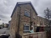 Just in! 1 BA 2 bedroom terraced house for rent in...