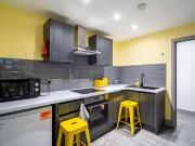 Charming 1 Bed Flat, Bolton Road, BD1