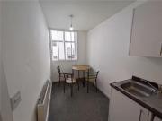 For Rent! 1 bedroom apartment for rent in Cheapside...