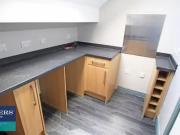 Nice 1 bedroom apartment for rent in Leeds Road,...