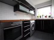 Cheap 1 bedroom apartment for rent in Northcotts,...