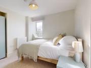 Cozy 1 bedroom house share for rent in Farm Road,...