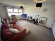 Nice 1 bedroom maisonette for rent in Walkers Heath...