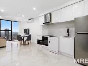 Nice 1 BR 5807/568 Collins Street, Melbourne, VIC 3000