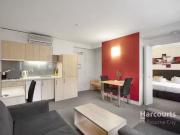 Unique 1 BR 704/18 20 Bank Place, Melbourne, VIC 3000