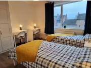 Just in! 1 BR Bed for rent in 7 bedroom apartment in...