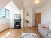 Charming 1 BR Bridge Road