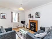 New 1 BR New Crane Street