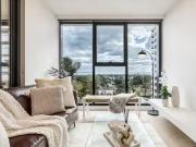 Deal! 1 BR Saint Kilda Road