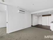 Rental! 2004/39 Coventry Street, Southbank VIC 3006