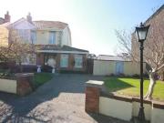 Unique 20 The Paddocks, Clontarf, Dublin 3 is for rent