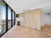Cozy 2106/63 La Trobe Street, Melbourne Apartment for...