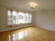 Nice 21 Barakoola Street, Pooraka, SA 5095