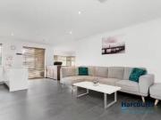 Rental! 21 Hollingsworth Way, Leeming, WA 6149