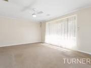 Nice 21 Jedna Close, Craigmore, SA 5114