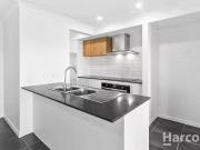 Charming 21 North Lakes Circuit, BURRUM HEADS, QLD 4659...