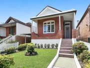 Rental! 21 School Parade, Marrickville NSW 2204
