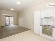 Unique 23/44 Railway Parade, Midland, WA 6056