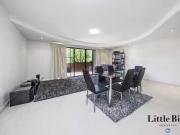 Charming 23/7 Hopegood Place, Garran, ACT 2605