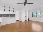 Cozy 2/39a Dornoch Terrace, WEST END Townhouse for rent...