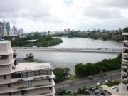 Nice 25 228 Vulture St, SOUTH BRISBANE House for rent...