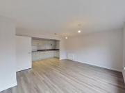 For Rent! 2 BA 3 bedroom flat for rent in Meadow Place...