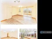 Deal! 2 BA 3 bedroom semi detached house for rent in...